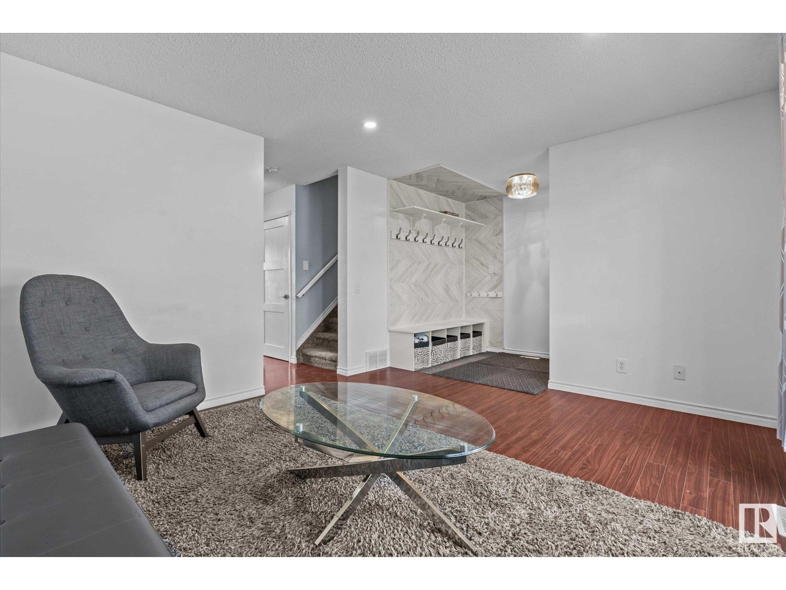 Property at 408 GIBB WD NW image 5
