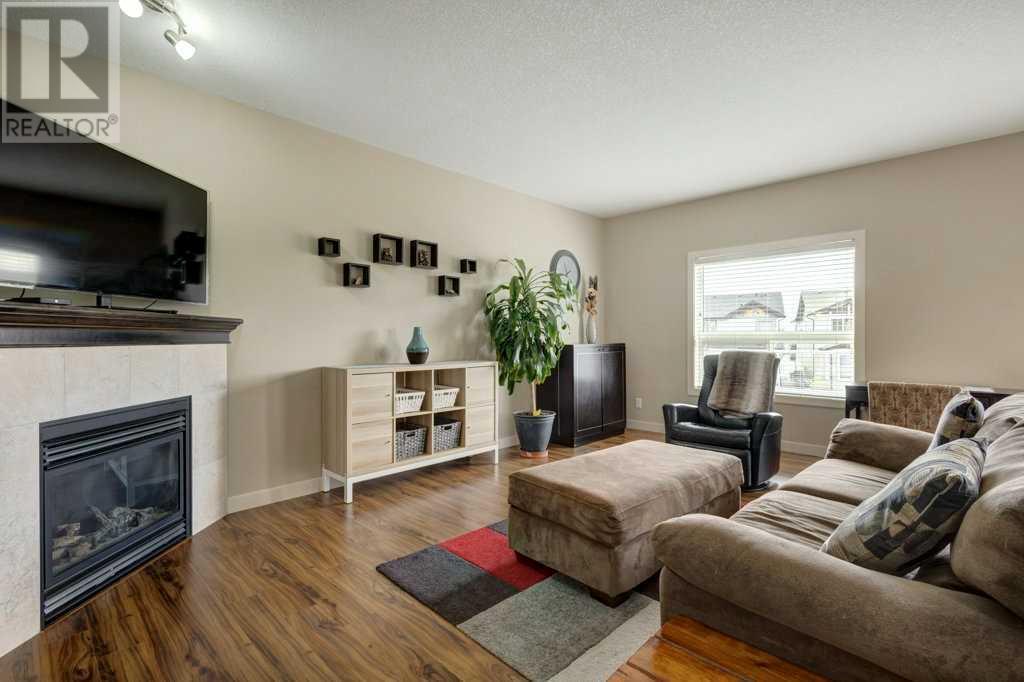 Property at 48 Everhollow Street SW image 3