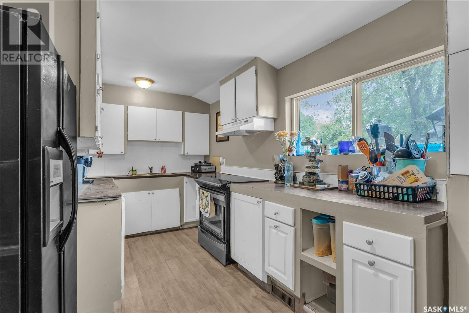 Property at 430 I AVENUE S image 3