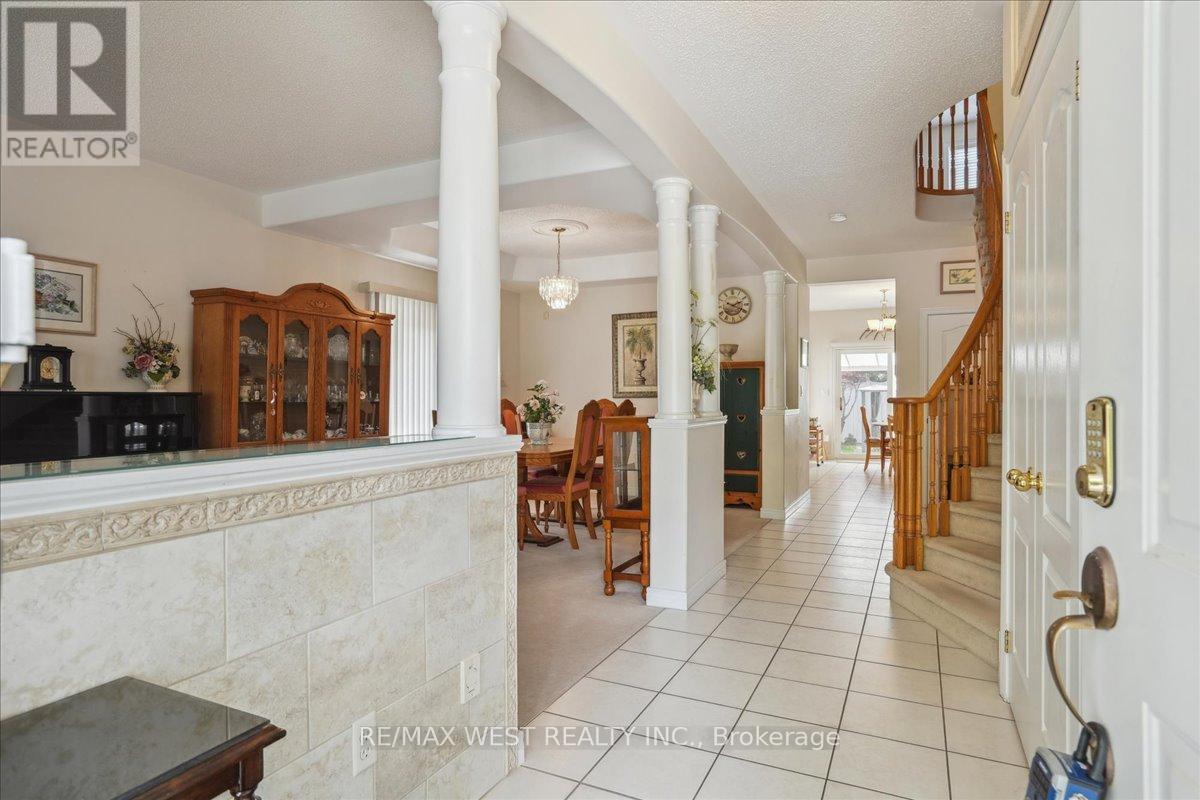 Property at 1964 WALREG DRIVE image 3