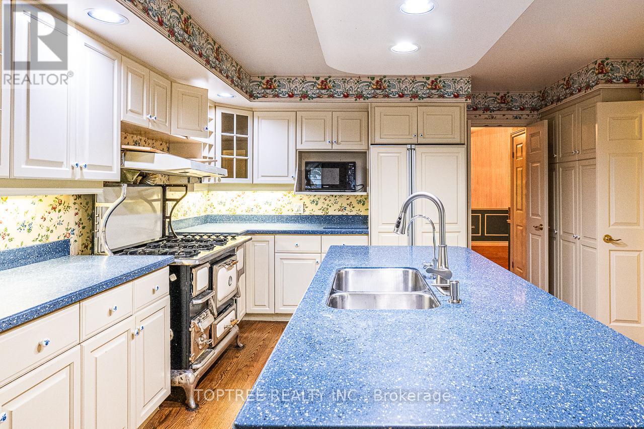 42 Pitcarnie Crescent, London North, Ontario  N6G 4N4 - Photo 14 - X12244632
