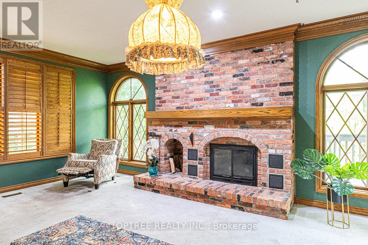 42 Pitcarnie Crescent, London North, Ontario  N6G 4N4 - Photo 21 - X12244632