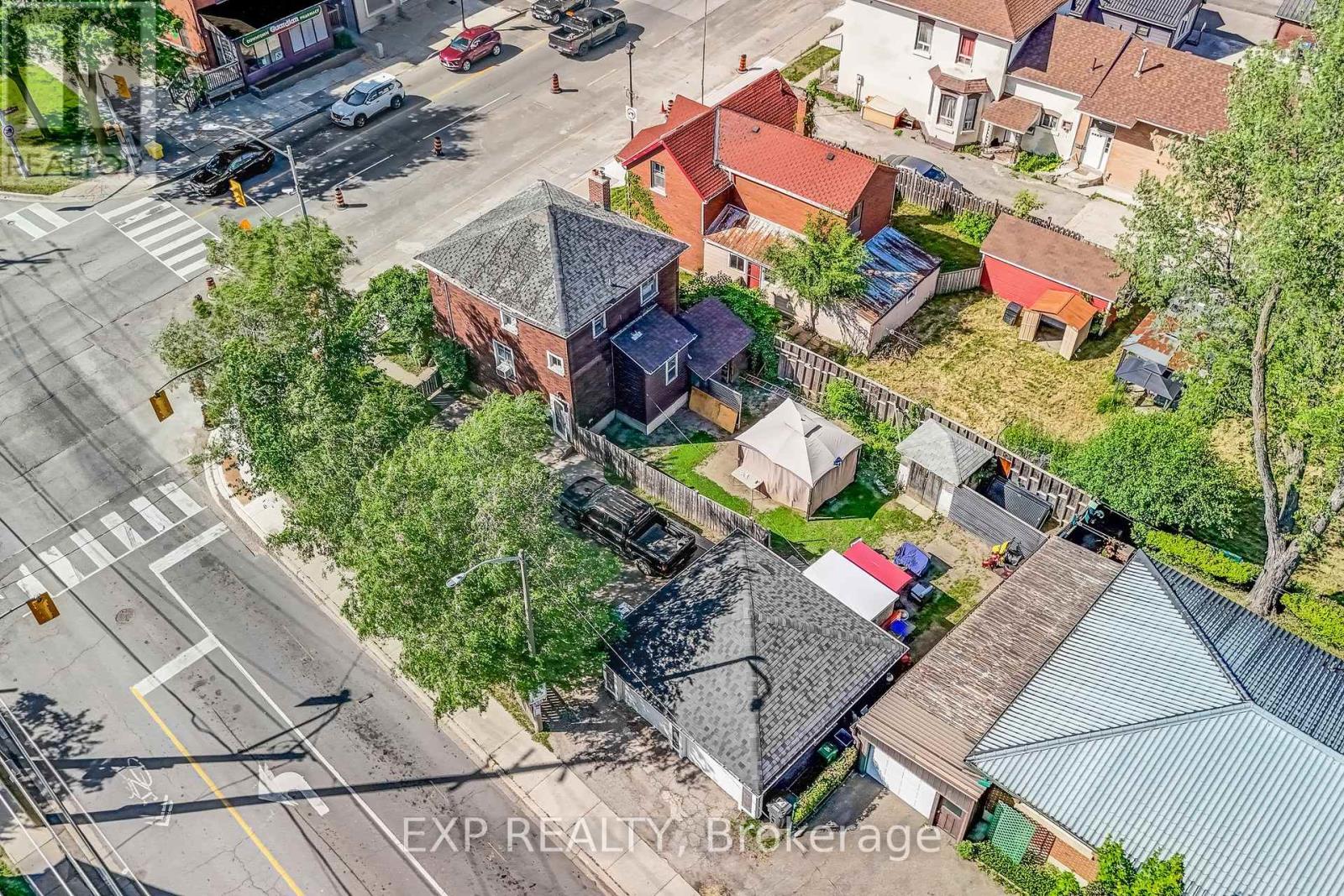 195 Queen Street W, Brampton, Ontario  L6Y 1M5 - Photo 6 - W12244443