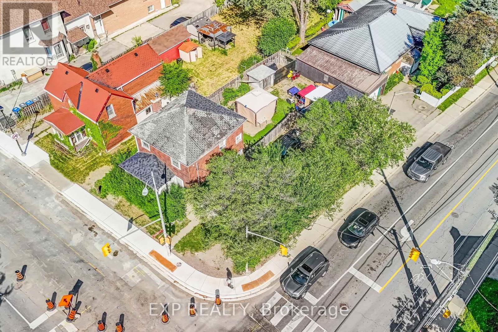 195 Queen Street W, Brampton, Ontario  L6Y 1M5 - Photo 7 - W12244443