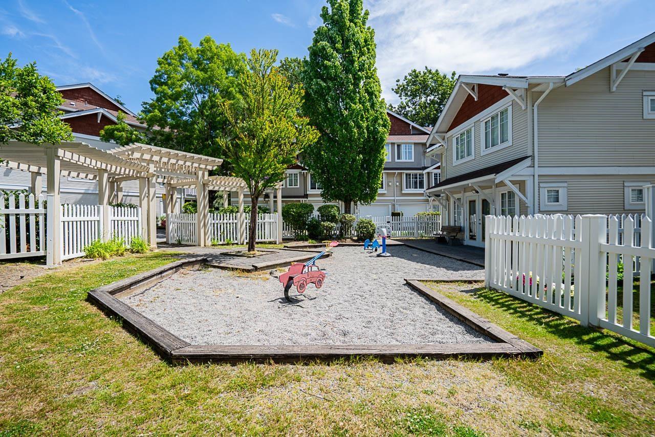 71 12110 75a Avenue, Surrey, British Columbia  V3W 1M1 - Photo 34 - R3018529
