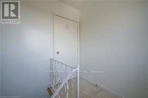 Property at 486 HIGHLAND ROAD E image 2