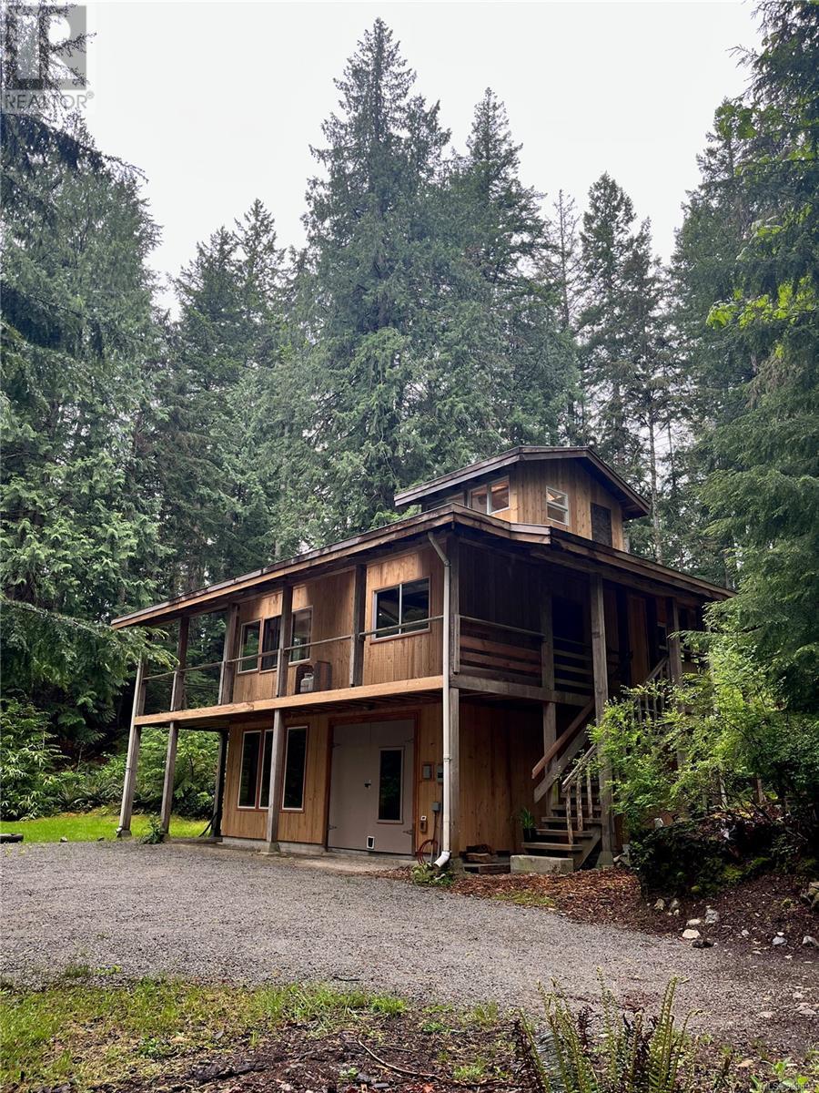 421 Whaletown Rd, Cortes Island, British Columbia  V0P 1Z0 - Photo 22 - 999694
