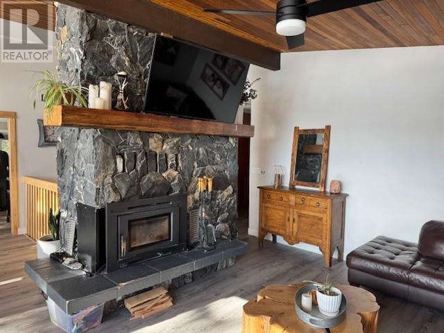 Property at 922 Mobley Road image 3