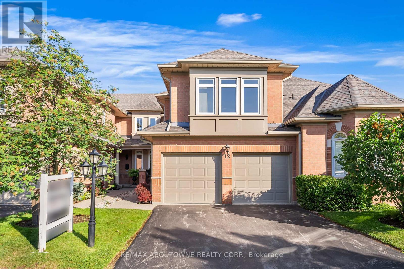 Property at 12 - 2165 COUNTRY CLUB DRIVE image 1
