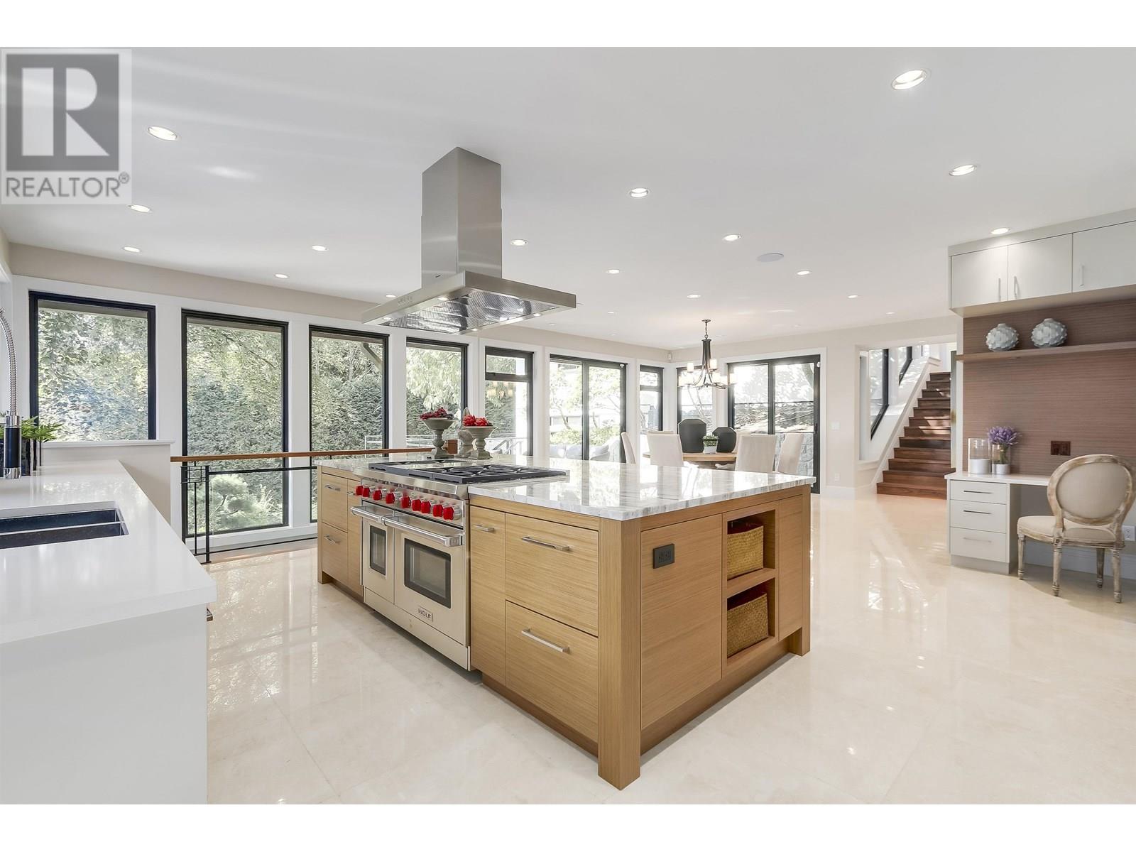 1243 Chartwell Place, West Vancouver, British Columbia  V6H 3X9 - Photo 4 - R3019309