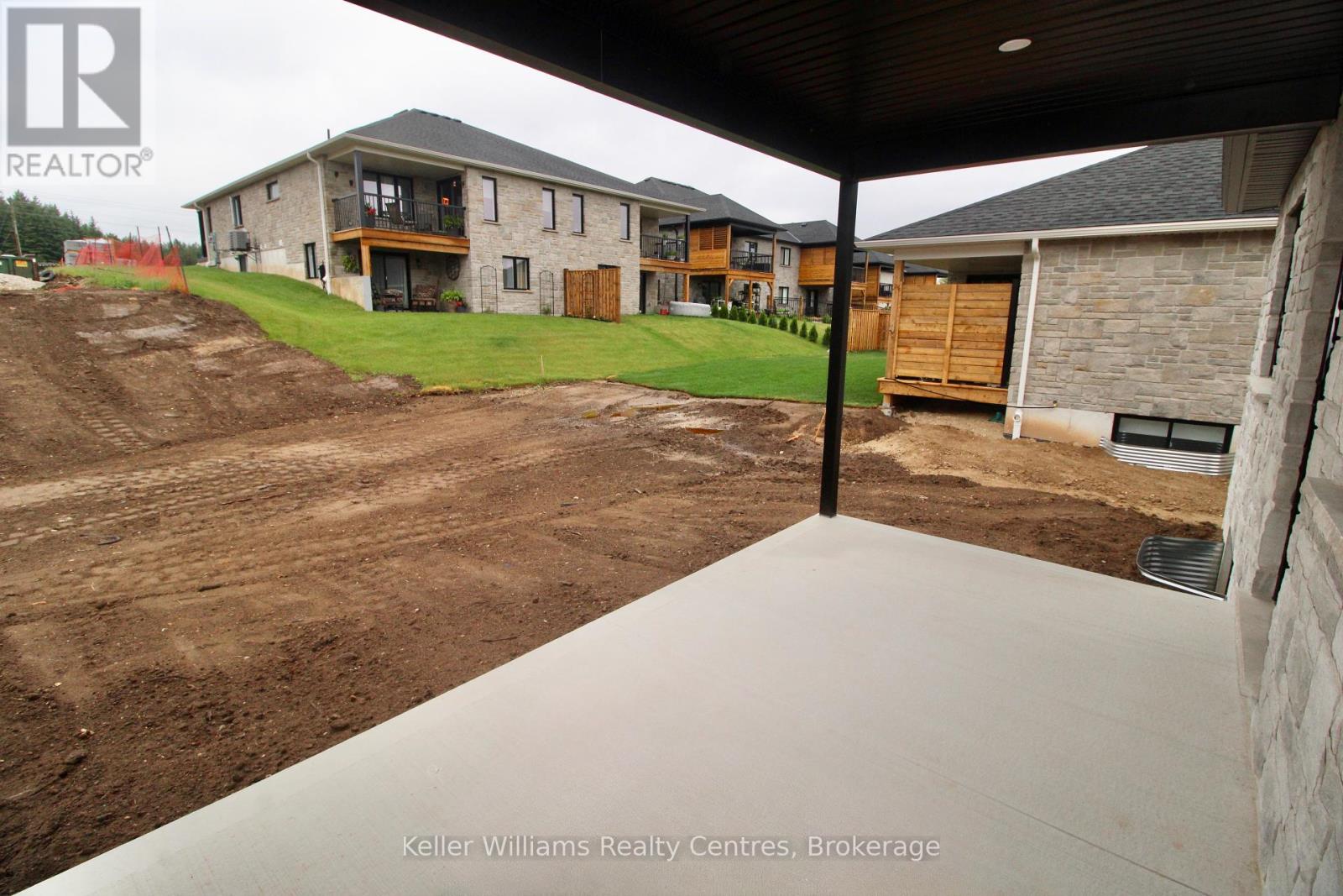 829 22nd Avenue A, Hanover, Ontario  N4N 0C5 - Photo 8 - X12086579
