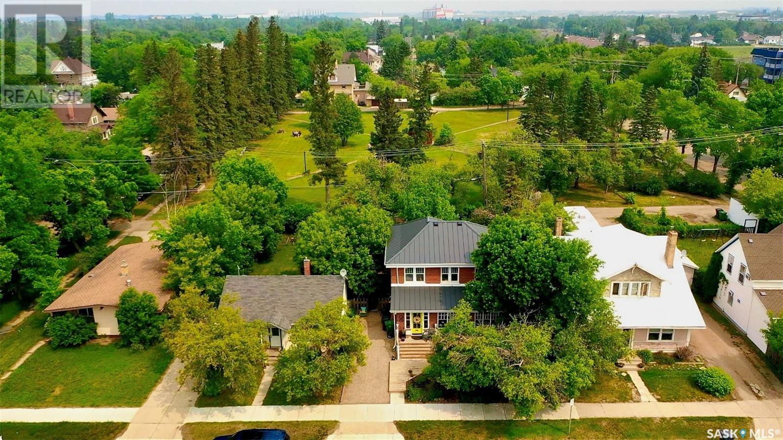 E 89 Smith Street E, Yorkton, Saskatchewan  S3N 0H7 - Photo 46 - SK996701