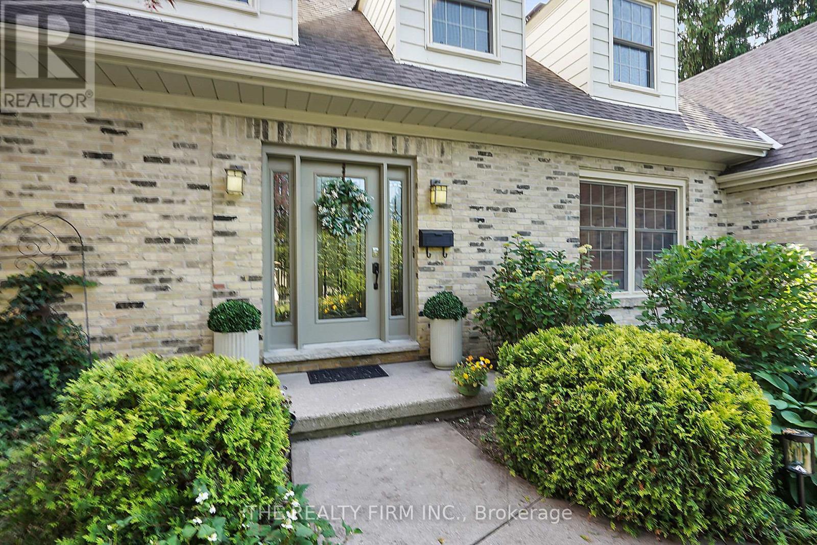 Property at 34 MOHAWK ROAD image 2