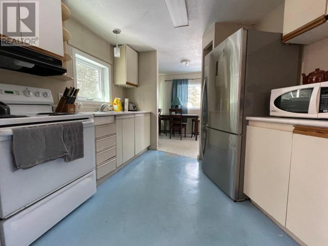 104 Guder Drive, Carmacks, Yukon Y0B 1C0 - Photo 4 - 16435