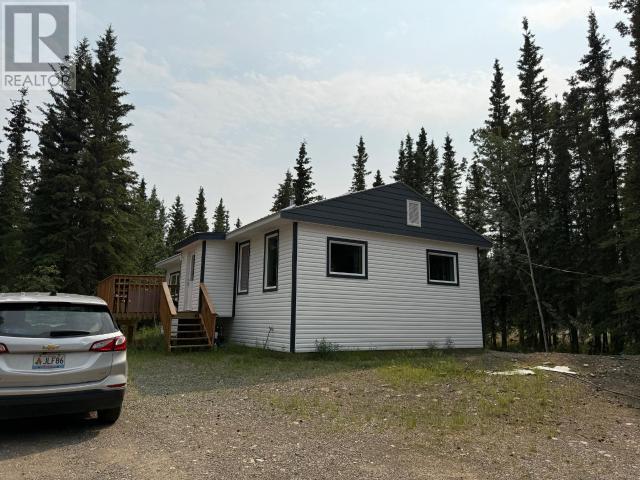 104 Guder Drive, Carmacks, Yukon Y0B 1C0 - Photo 2 - 16435