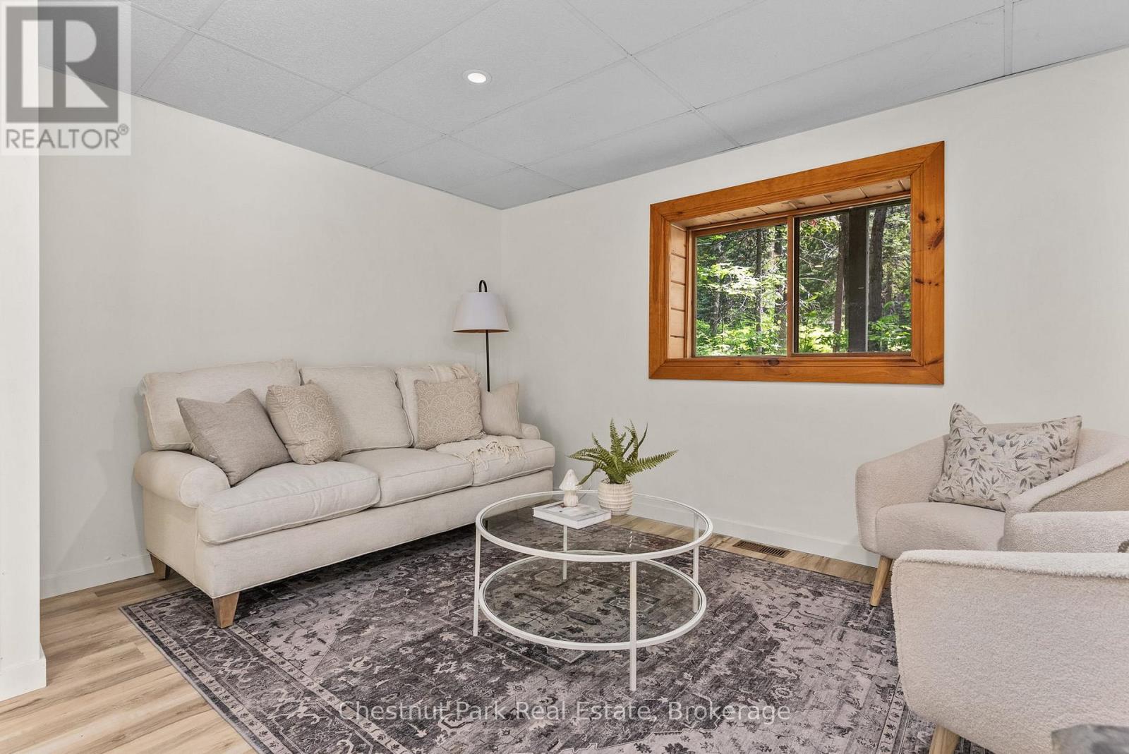 115 Woodland Drive, Huntsville, Ontario  P1H 1A7 - Photo 21 - X12244688