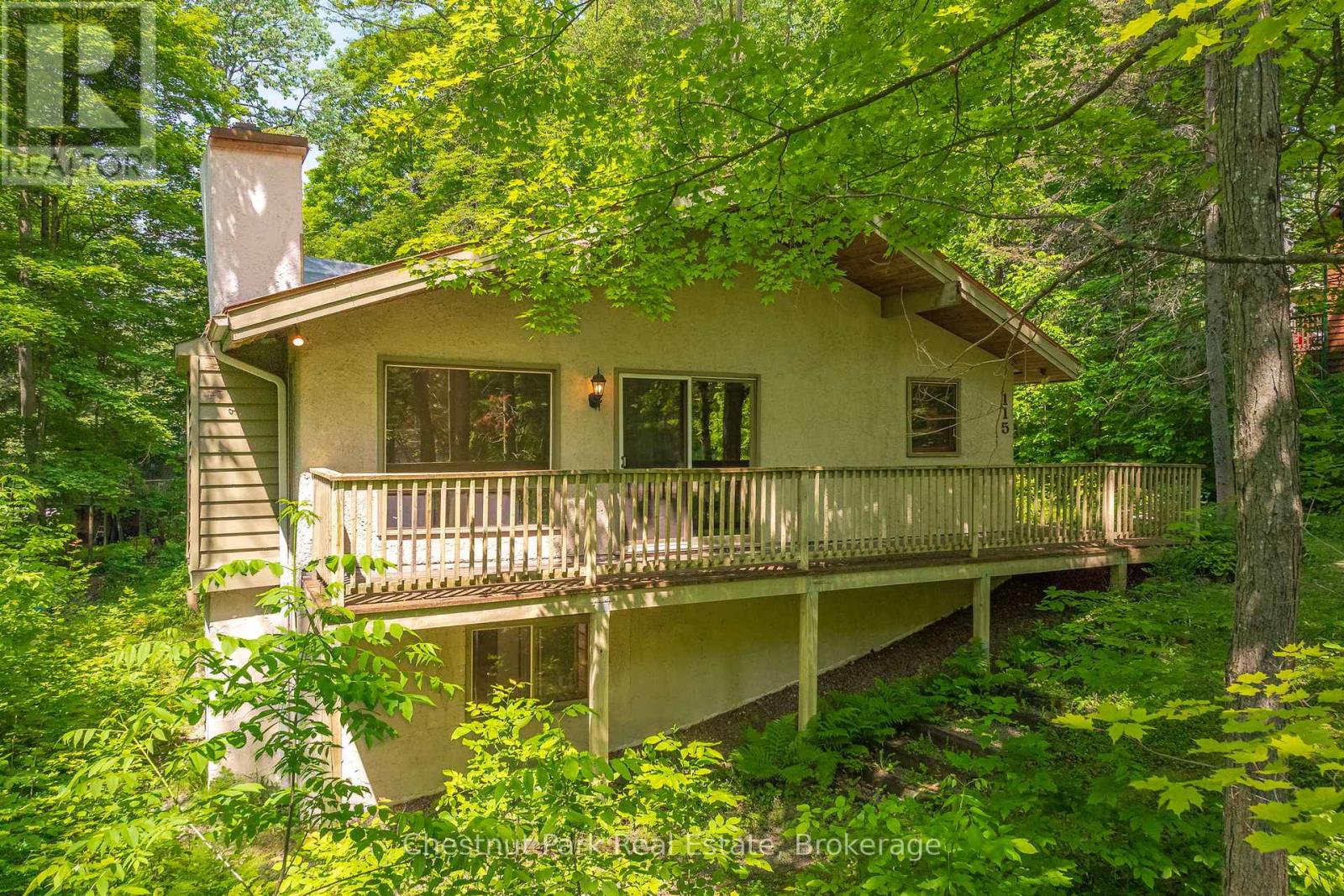 115 Woodland Drive, Huntsville, Ontario  P1H 1A7 - Photo 31 - X12244688
