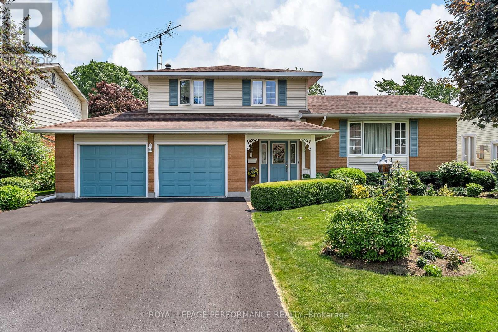 Property at 14 MONACO CRESCENT image 1