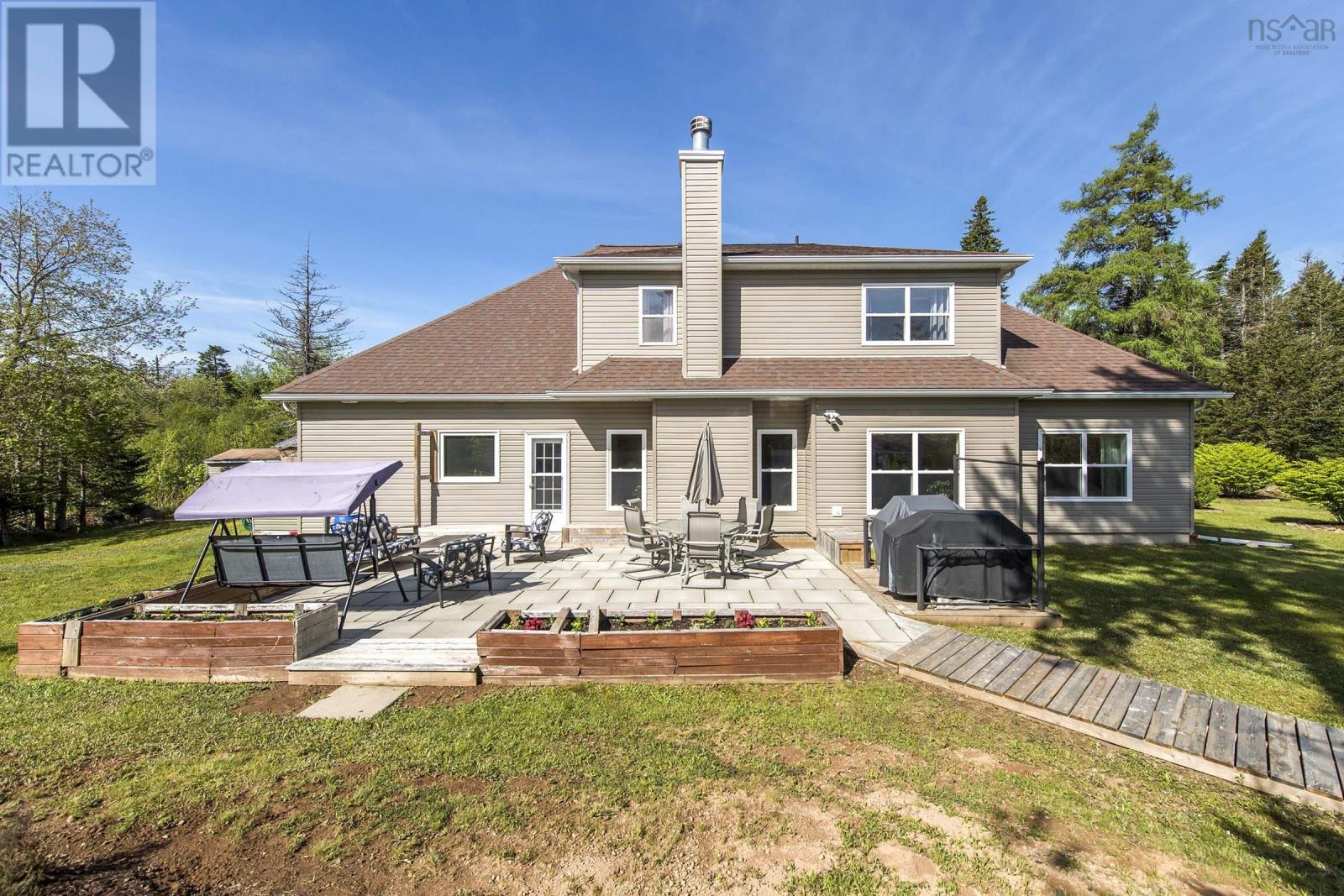 Property at 31 Grebe Avenue image 3