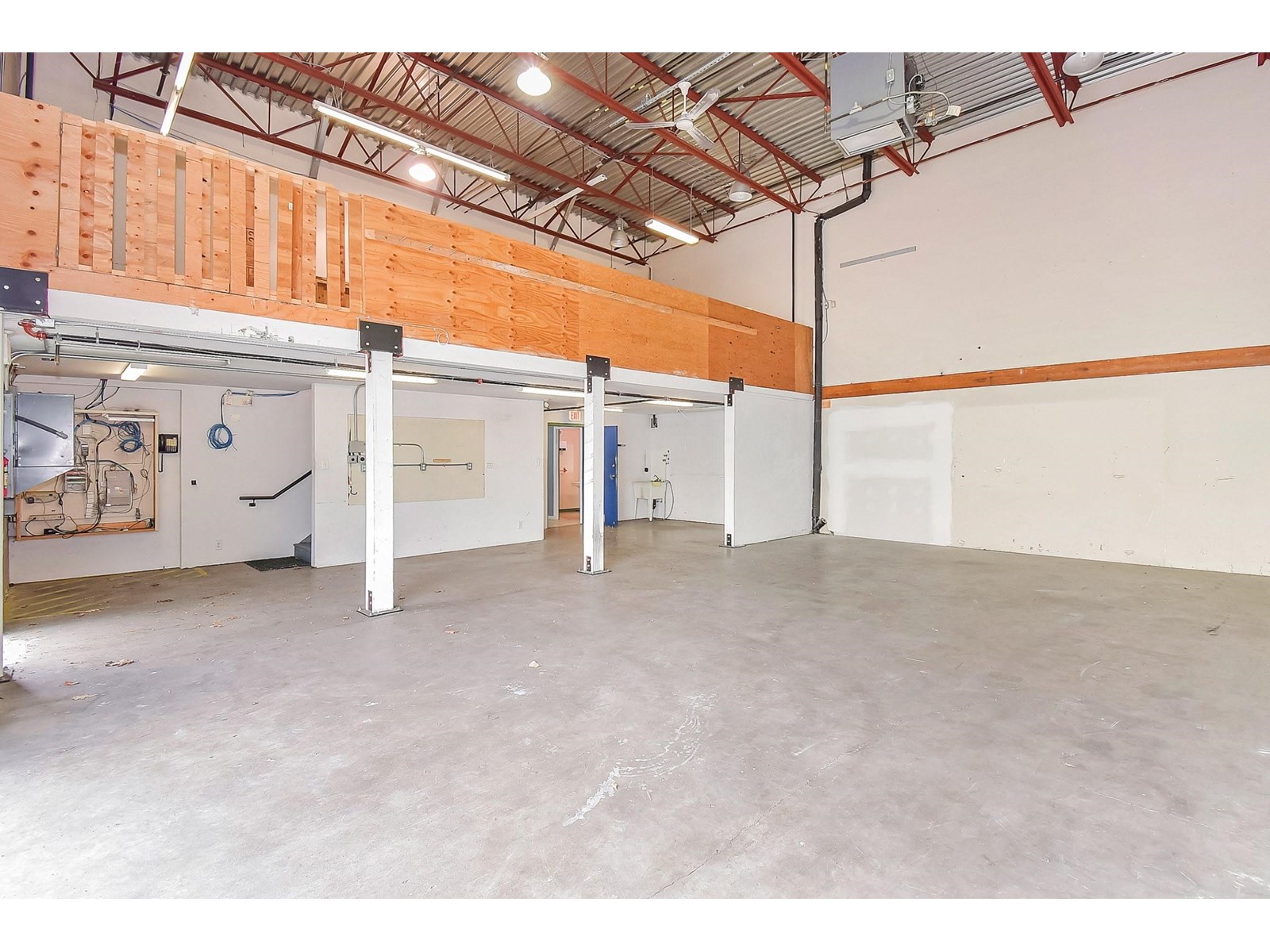 403 17665 66a Avenue, Surrey, British Columbia  V3S 2A7 - Photo 7 - C8069680