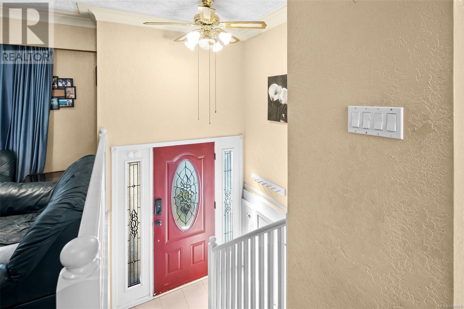 Property at 2319 Gatewood Rd image 5
