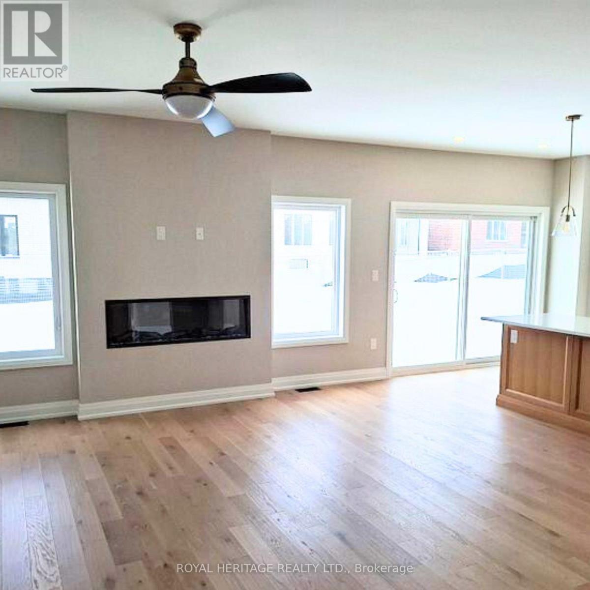 42 St Augustine Drive, Whitby, Ontario  L1M 0L7 - Photo 5 - E12244677