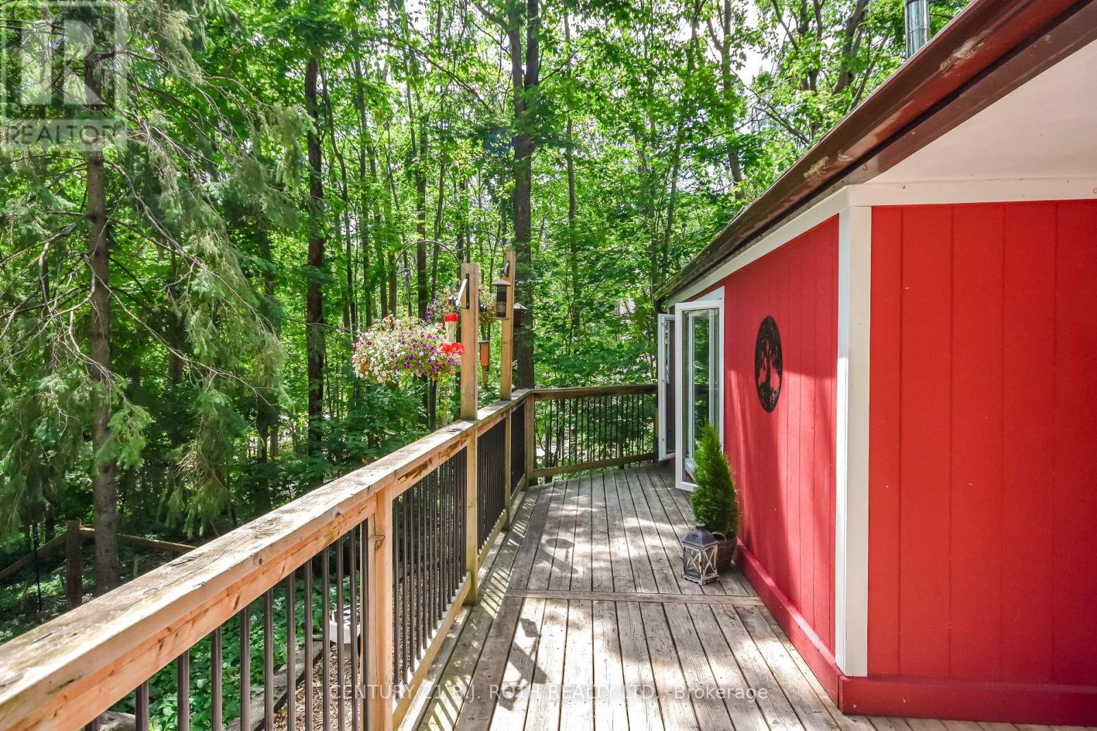 Property at 41 HURONWOODS DRIVE image 5