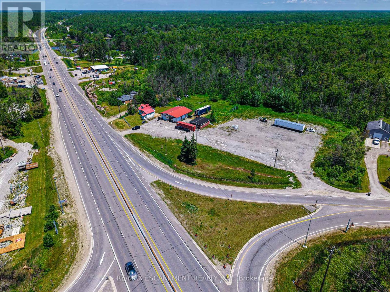 3300 Coopers Falls Road, Severn, Ontario  L0K 2B0 - Photo 1 - S12244740