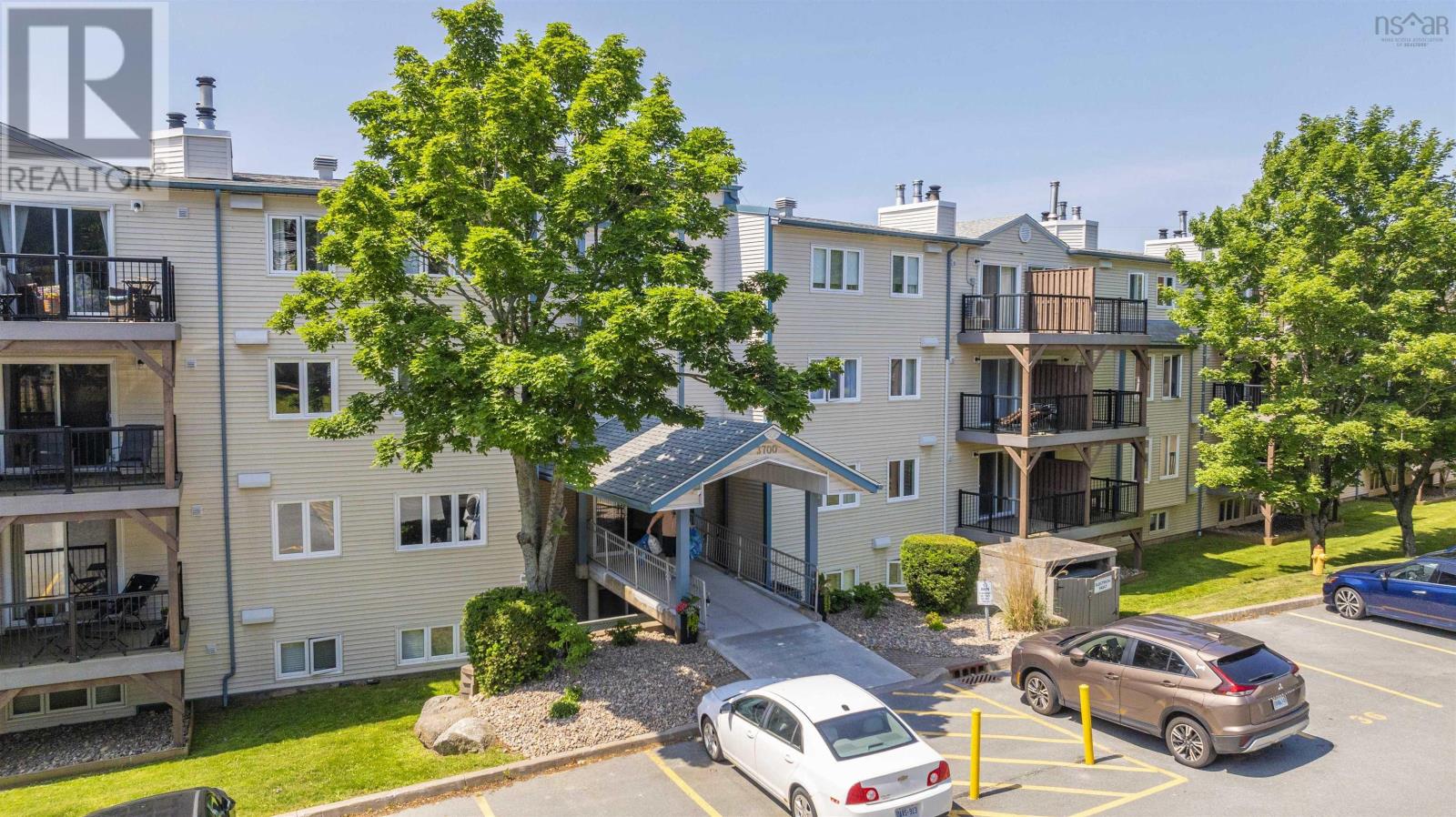 Property at 424 3700 John Parr Drive image 1