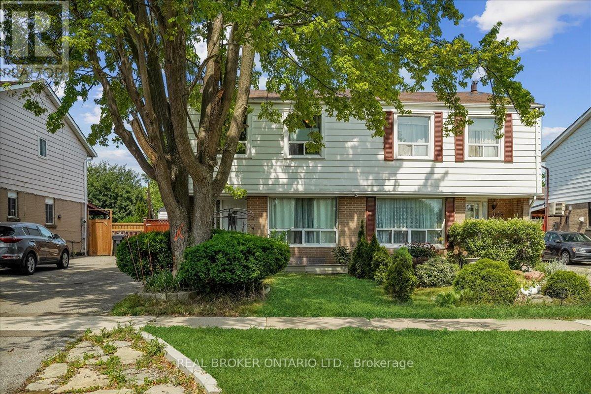 Property at 3106 REDBANK CRESCENT image 3