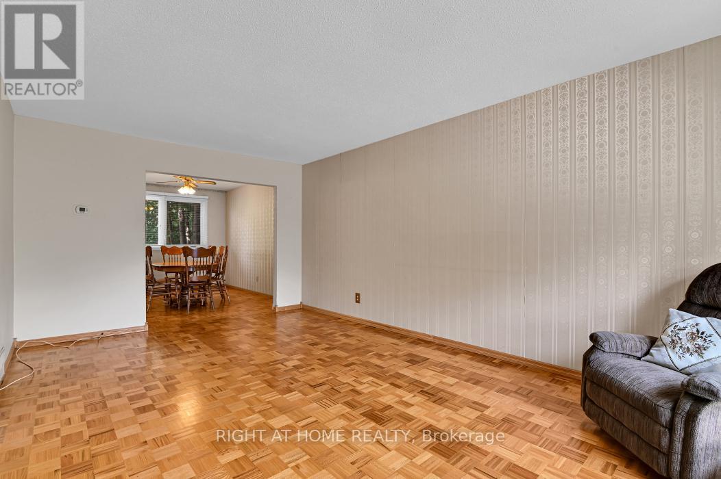 Property at 2483 GRAVELLE CRESCENT image 5