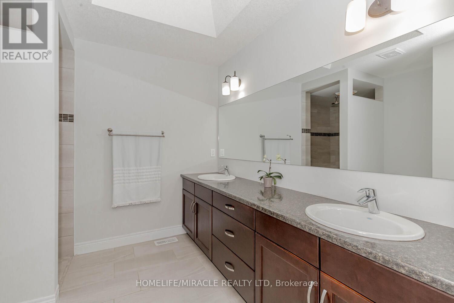 32 Mcintyre Lane, East Luther Grand Valley, Ontario  L9W 6W3 - Photo 24 - X12244729