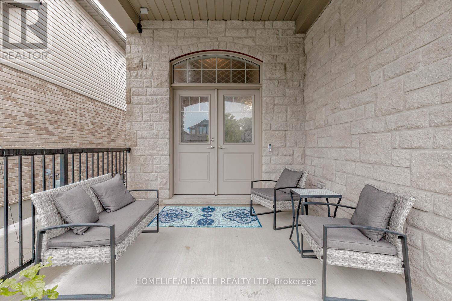 32 Mcintyre Lane, East Luther Grand Valley, Ontario  L9W 6W3 - Photo 6 - X12244729