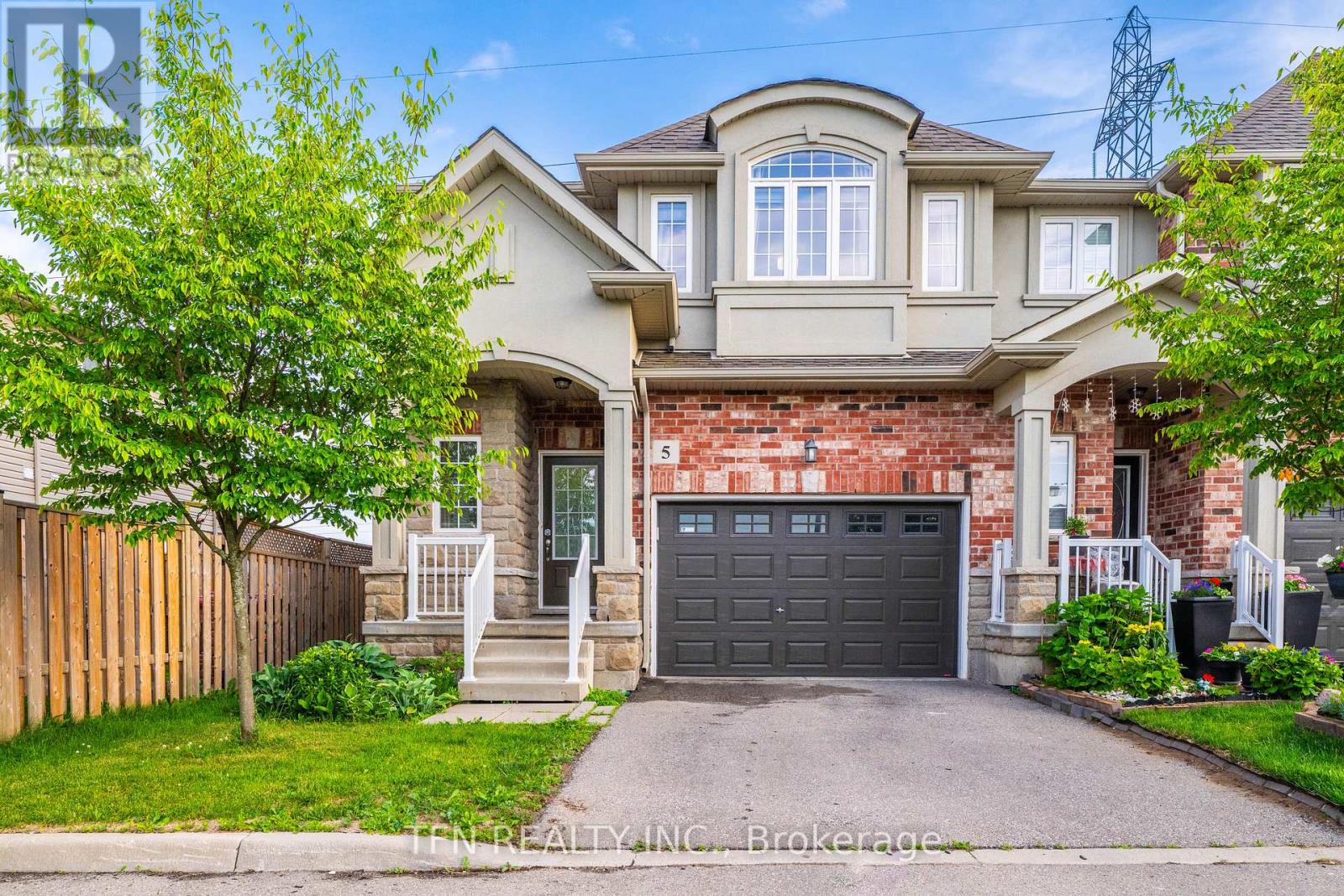 Property at 5 - 73 MEDICI LANE image 1