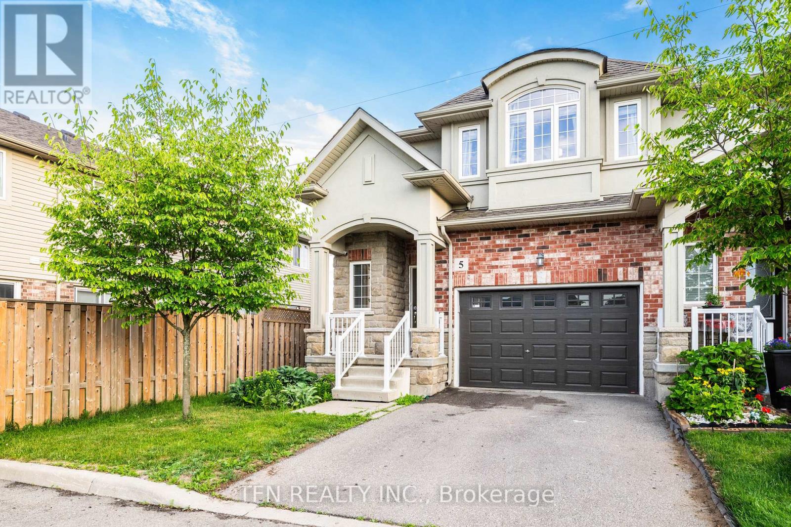 Property at 5 - 73 MEDICI LANE image 2