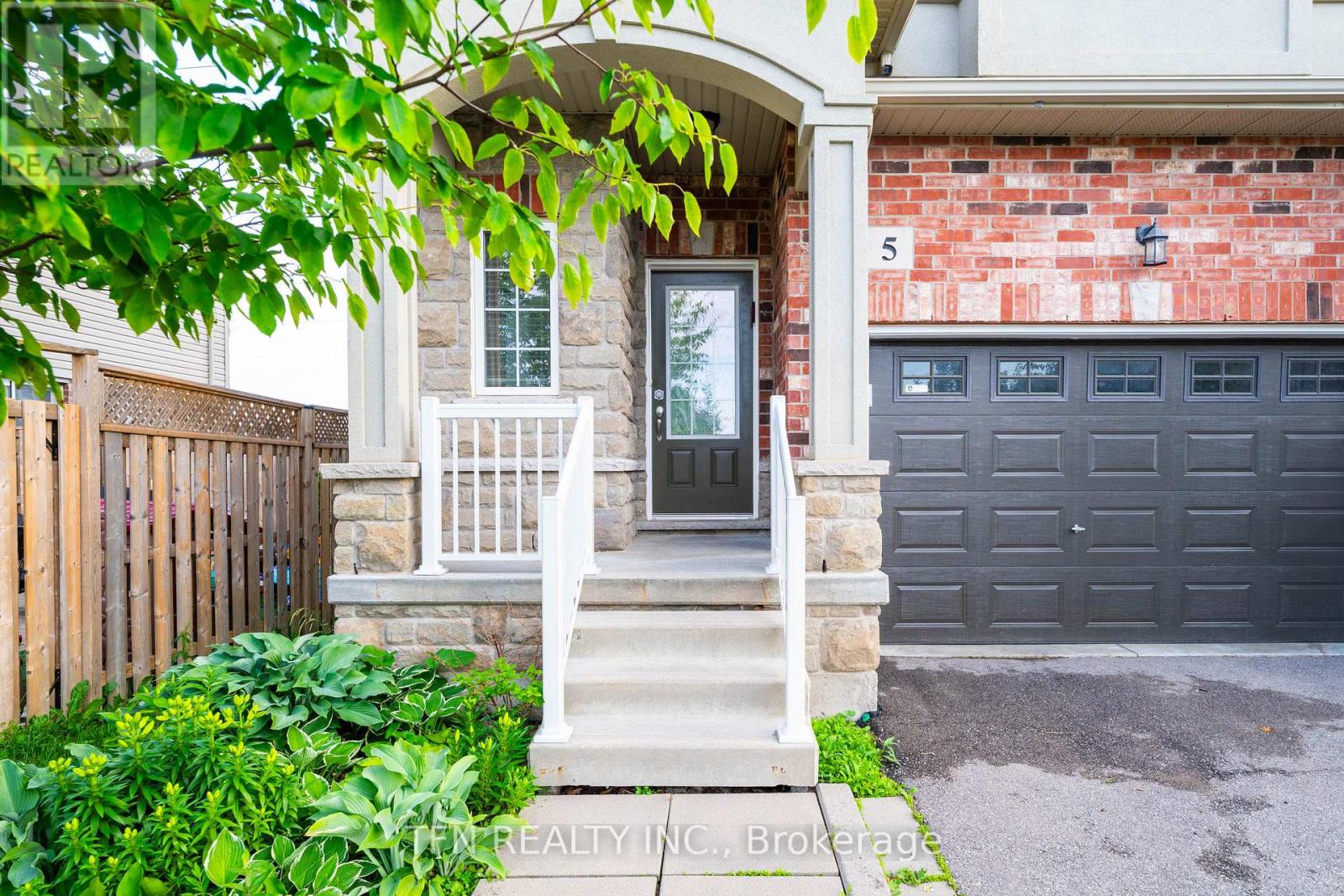 Property at 5 - 73 MEDICI LANE image 3