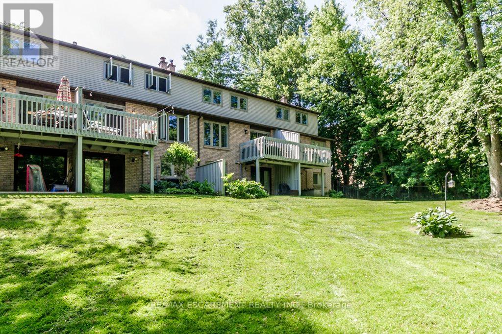14 - 109 Wilson Street W, Hamilton, Ontario  L9G 1N4 - Photo 31 - X12244782