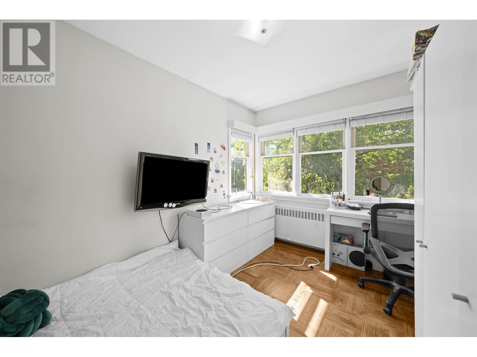 8594 Fremlin Street, Vancouver, British Columbia  V6P 3X2 - Photo 11 - R3019807