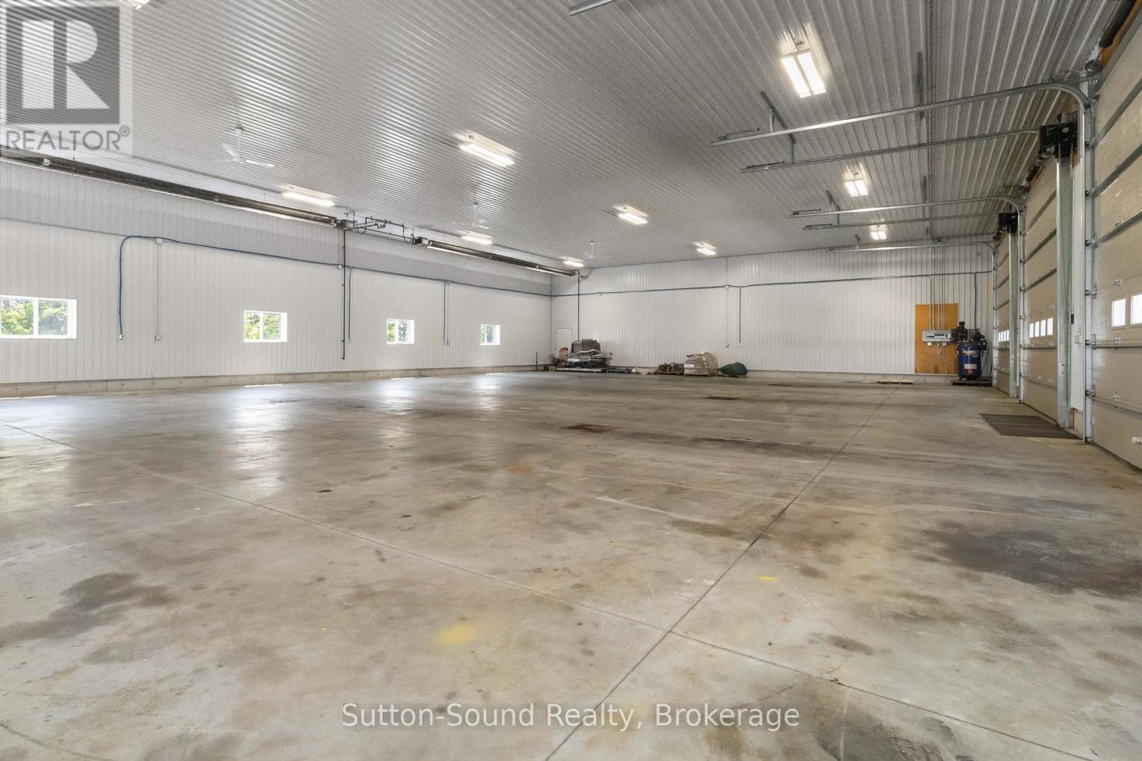 407 Mcbay Road, Brant (Brantford Twp), Ontario  N3T 5L4 - Photo 9 - X12239748