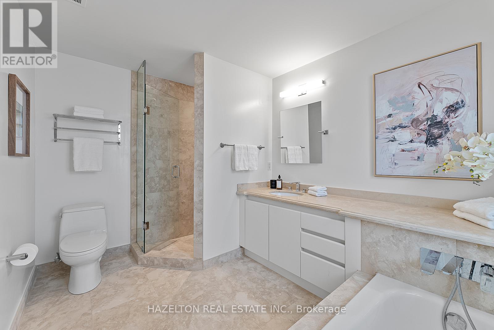 A - 9 Clarendon Avenue, Toronto (Casa Loma), Ontario  M4V 1H8 - Photo 17 - C12244837