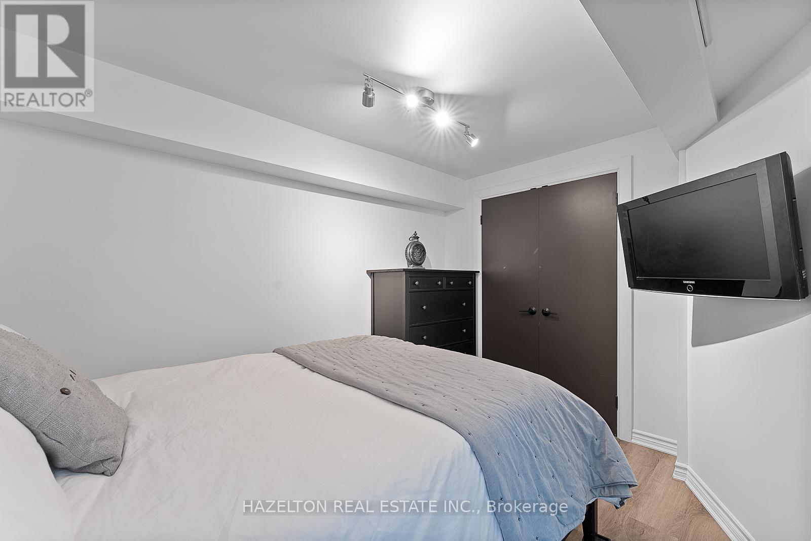 A - 9 Clarendon Avenue, Toronto (Casa Loma), Ontario  M4V 1H8 - Photo 34 - C12244837