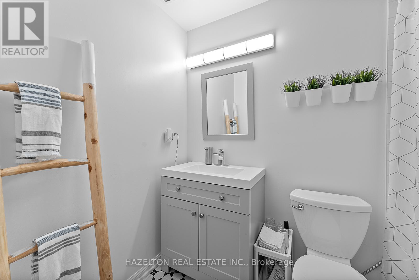 A - 9 Clarendon Avenue, Toronto (Casa Loma), Ontario  M4V 1H8 - Photo 35 - C12244837
