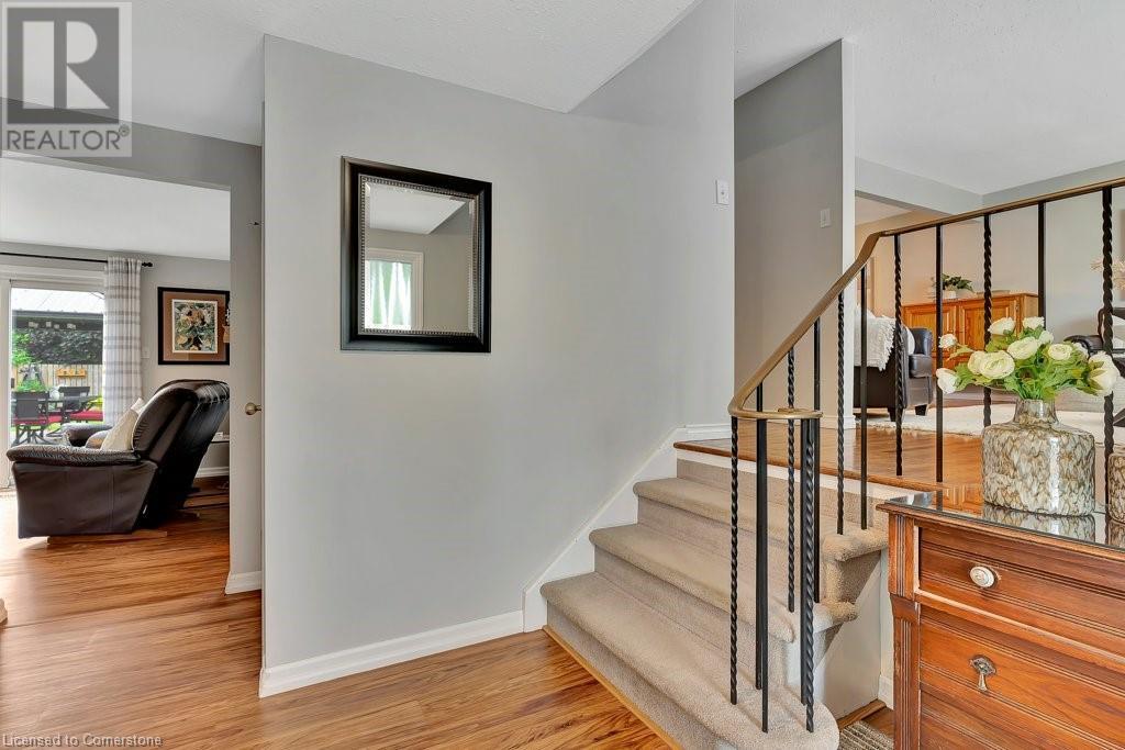 Property at 6 MEADOW Crescent image 5