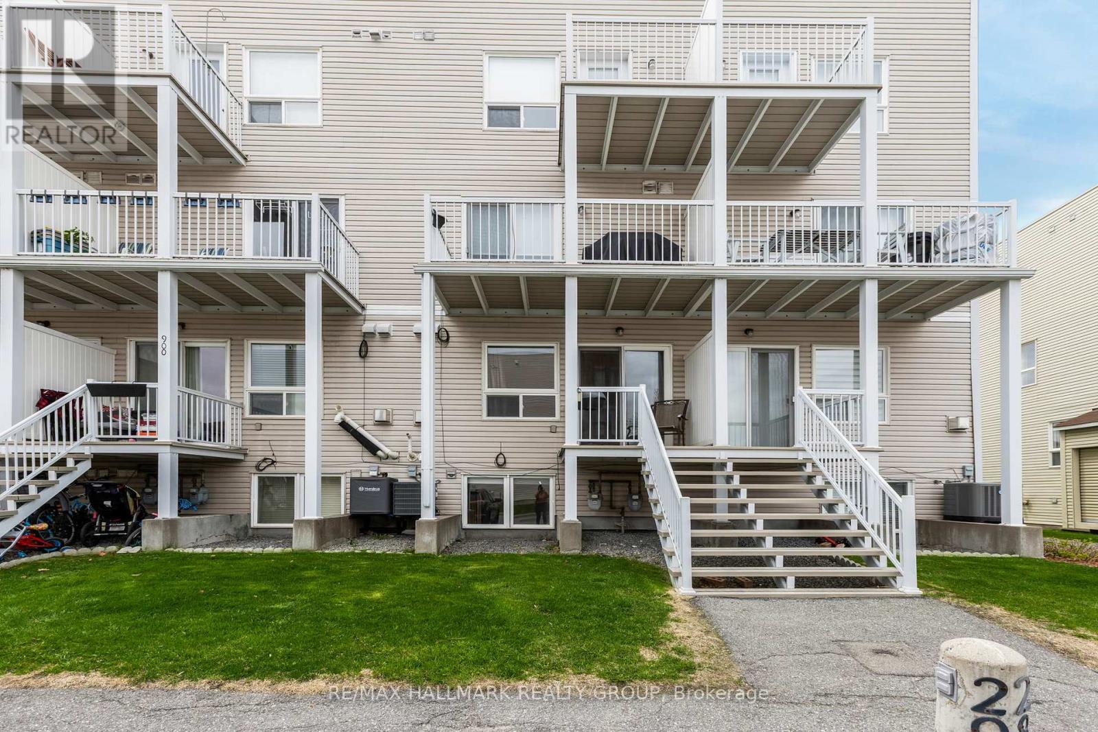 896 Longfields Drive, Ottawa, Ontario  K2J 5K6 - Photo 24 - X12244951