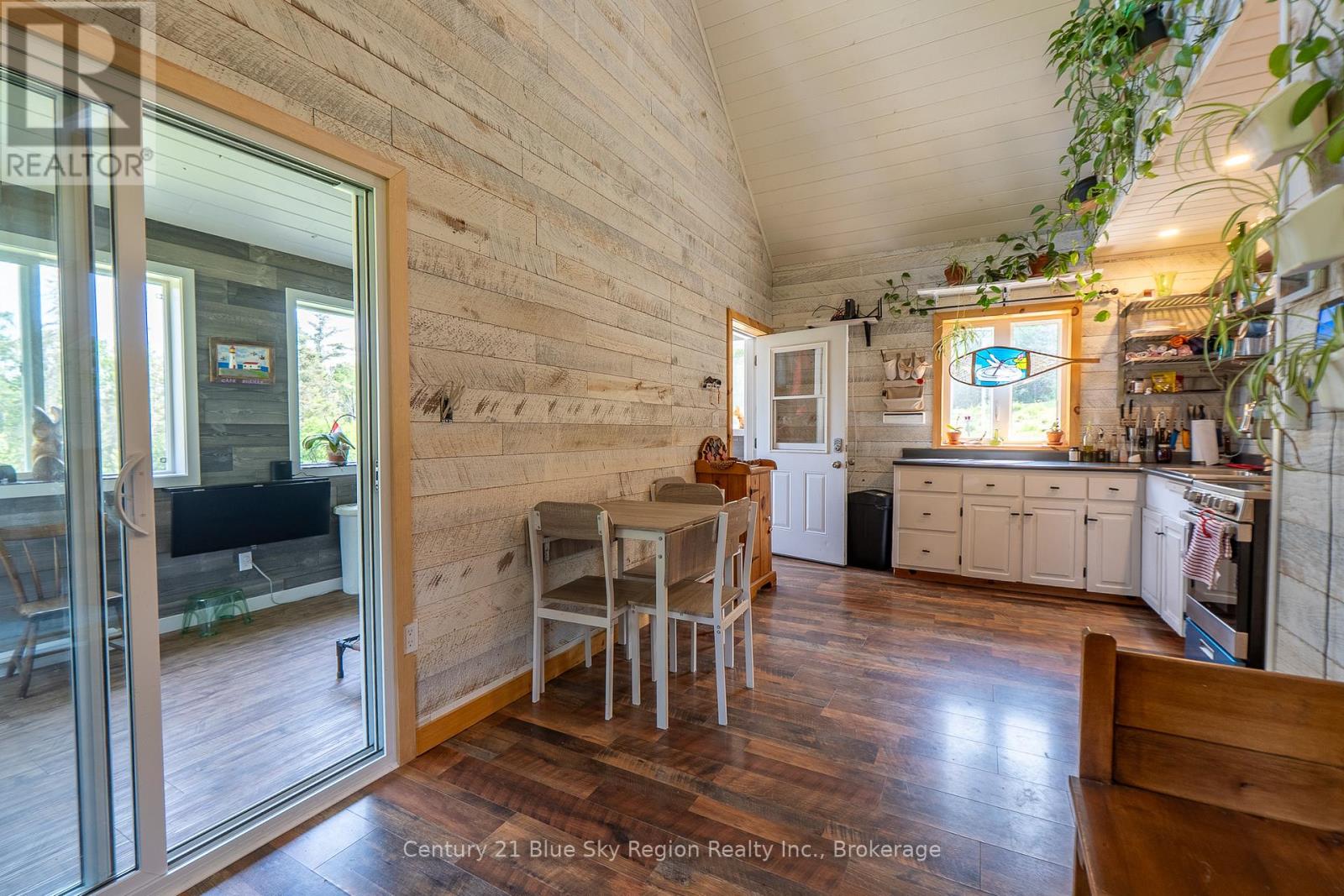 30 Pautois Road, Calvin, Ontario  P0H 1V0 - Photo 5 - X12244879