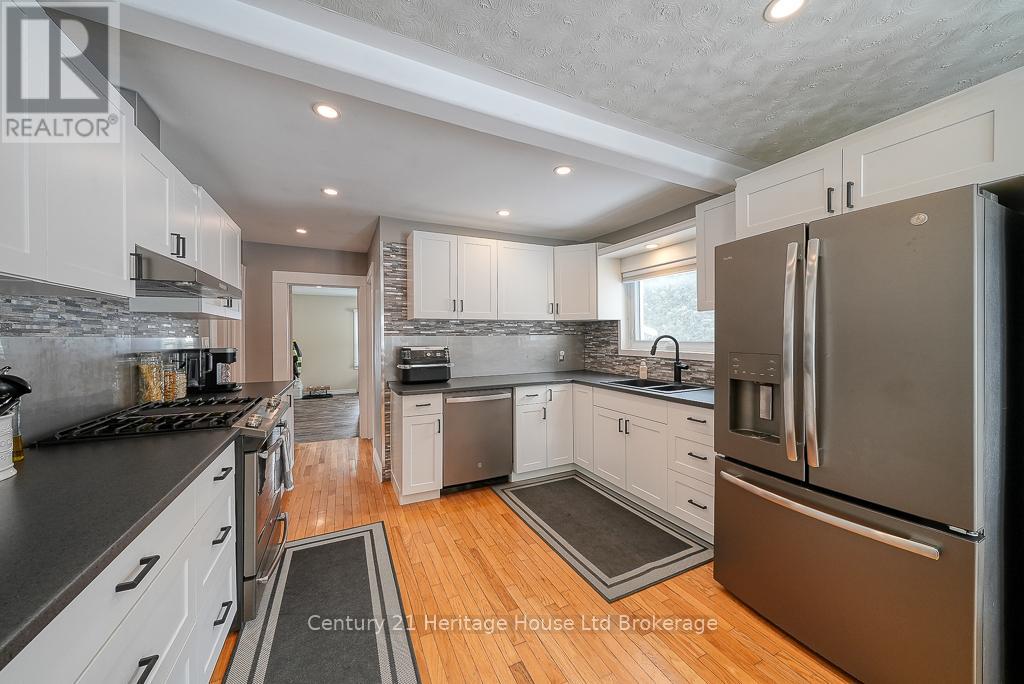 163858 Brownsville Road, South-West Oxford, Ontario  N0L 1C0 - Photo 10 - X12245004