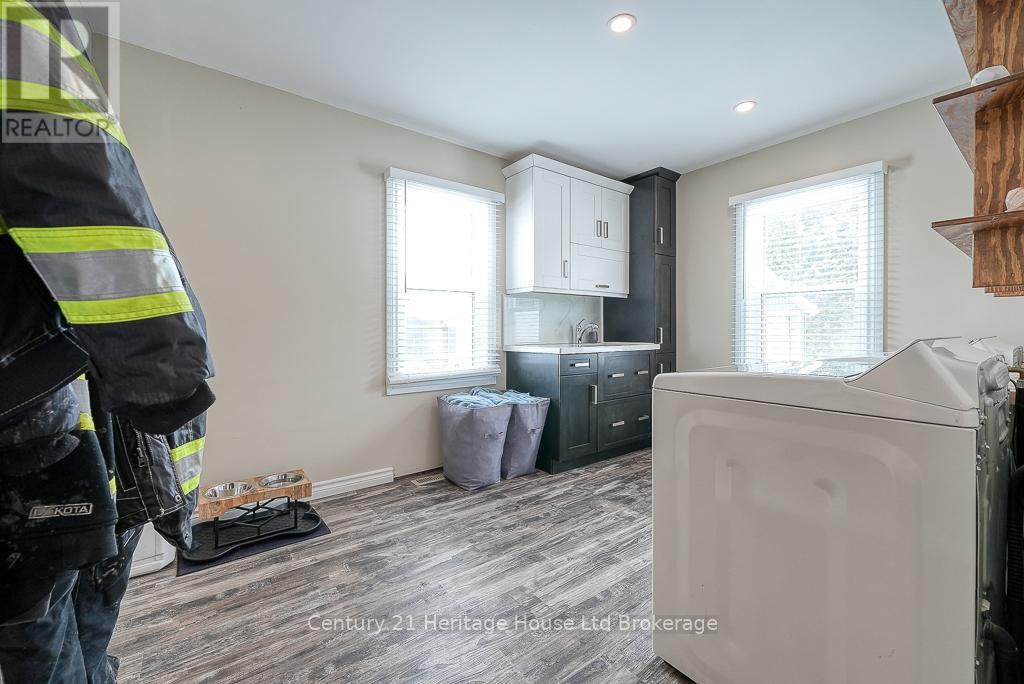 163858 Brownsville Road, South-West Oxford, Ontario  N0L 1C0 - Photo 15 - X12245004