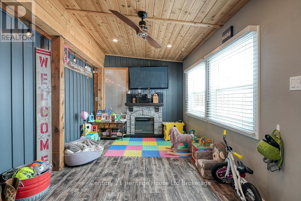 163858 Brownsville Road, South-West Oxford, Ontario  N0L 1C0 - Photo 17 - X12245004