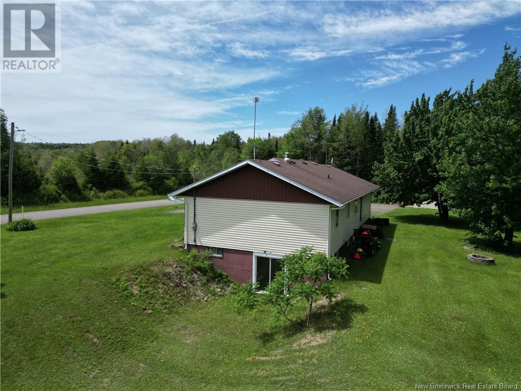 806 West River Road, Dsl De Grand-Sault/falls, New Brunswick  E3Z 1T3 - Photo 3 - NB114003