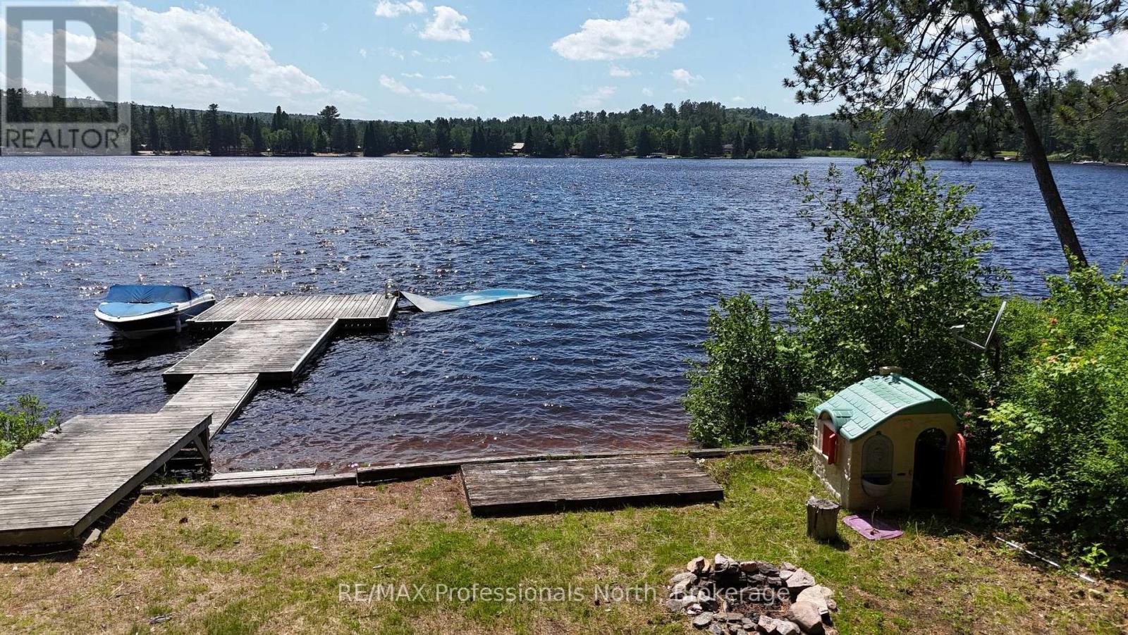 1053 Cheerful Lane, Dysart Et Al (Harcourt), Ontario  K0L 1M1 - Photo 13 - X12244908